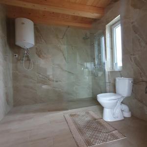 Koupelna v ubytování Spokojna Dolina