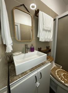 Ένα μπάνιο στο La Casa De Los Abuelos +10 φωτογραφίες