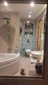 Ένα μπάνιο στο Al-Saraya Homes