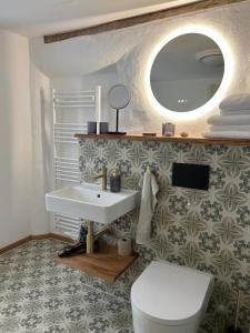 Ένα μπάνιο στο Ferienwohnung in Mühleneck