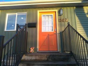 Το κτήριο όπου στεγάζεται  το διαμέρισμα