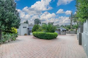 Κήπος έξω από το Peace Haven Sandton