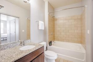 Ένα μπάνιο στο CozySuites at the Banks gym pool 07 +14 φωτογραφίες