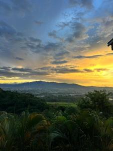 Peisaj natural din apropierea acestui hotel