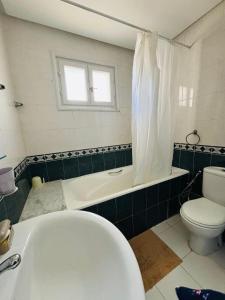 Phòng tắm tại Dream Appartement Monastir