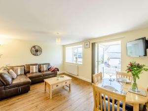 Χώρος καθιστικού στο 1 bed property in Bala North Wales 83765