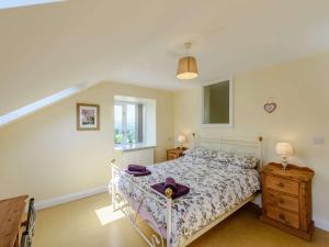 Ένα ή περισσότερα κρεβάτια σε δωμάτιο στο 1 bed property in Bala North Wales 83765