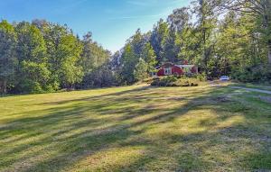 Zahrada ubytování Gorgeous Home In Annerstad