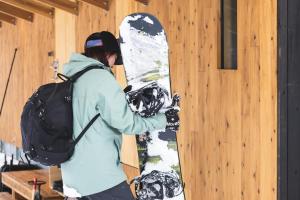 Επισκέπτες που μένουν στο Earthboat Minakami Hodaigi