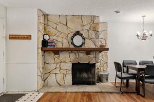 Fotografie z fotogalerie ubytování Heavenly Chairview Condo home v destinaci Stateline