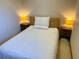 Galeriebild der Unterkunft Hillside Retreat With Pool in Flagstaff Hill