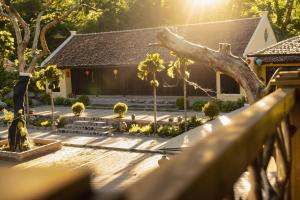 Κήπος έξω από το ANN GARDEN RETREAT Cat Ba