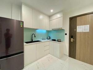 Η κουζίνα ή μικρή κουζίνα στο Tòa BS12 2BR Supper Luxury