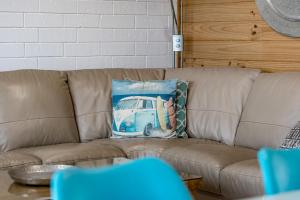 Χώρος καθιστικού στο Green Bay 3 Unit 3 14 Merrilli - Beachfront - No Linen Included +31 φωτογραφίες