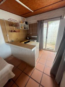 Köök või kööginurk majutusasutuses Monoambiente Caracol chico