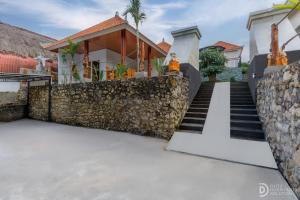 Nespecifikovaný výhled na hory nebo výhled na hory při pohledu z penzionu