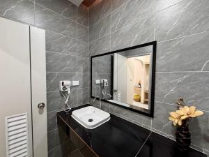 Vannituba majutusasutuses เดอะ 197 รีสอร์ท +8 fotot