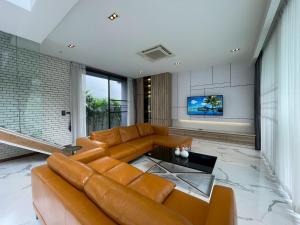 Posezení v ubytování Baan Wang Tan 3 Luxury Pool Villa, Chiang Mai