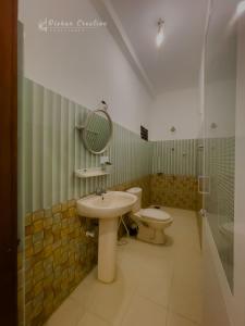 Koupelna v ubytování Villa 592A - Hikkaduwa + 12 fotografií