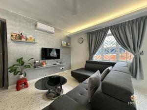 Χώρος καθιστικού στο Putra Perdana Puchong Corner Homestay 12-17 pax