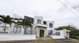 Το κτήριο όπου στεγάζεται  η βίλα