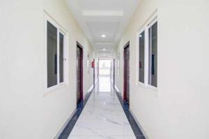 Fotografie z fotogalerie ubytování Collection O Machilipatnam Bus Terminal Formerly Vijaya Raghava Residency v destinaci Machilīpatnam