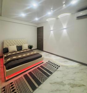 a bedroom with a bed and a rug at Apartment in Salou in Salou