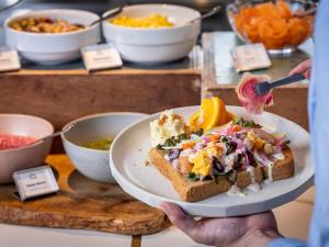 Jídlo v hotelu nebo okolí