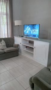 Μια τηλεόραση ή/και κέντρο ψυχαγωγίας στο Westville passion place