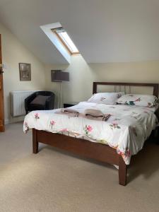 En eller flere senge i et værelse på Two bedroom retreat