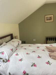 En eller flere senge i et værelse på Two bedroom retreat