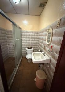 Koupelna v ubytování Hostal Casa Alta