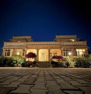 Το κτήριο όπου στεγάζεται  το ξενοδοχείο