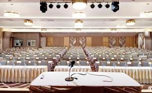 Khu vực hỗ trợ khách đi công tác/phòng hội thảo tại New Season Square Hotel +235 ảnh