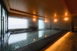 Πισίνα στο ή κοντά στο KEIKYU EX INN Haneda Innovation City 2 minutes walk from HICity Exit of Tenkubashi Station