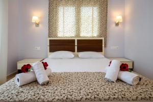 Gallery image of Studios Maria in Skala Marion