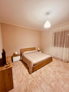 Ένα ή περισσότερα κρεβάτια σε δωμάτιο στο House in Cave