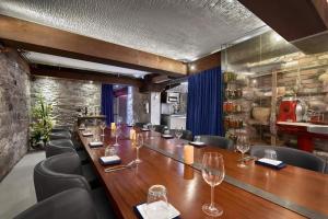 Posezení v ubytování Hotel Épik Montréal