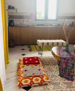 Kuchyň nebo kuchyňský kout v ubytování The Blue Boheme Bir