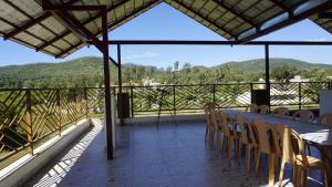 Γενική θέα στο βουνό ή θέα στο βουνό από  αυτό το δωμάτιο σε οικογενειακή κατοικία