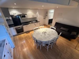 Η κουζίνα ή μικρή κουζίνα στο Immodelpas Velasquez