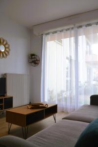 Et tv og/eller underholdning på L'Ancre Bleue