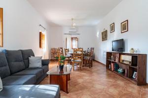 Posezení v ubytování MalagaSuite Cortijo Segura