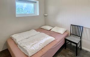 Ένα ή περισσότερα κρεβάτια σε δωμάτιο στο Amazing Apartment In Eidfjord With House A Mountain View