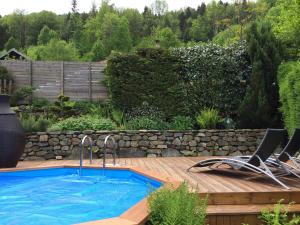 Πισίνα στο ή κοντά στο Gite de charme de Langeanat Grenoble