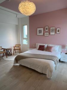 Postel nebo postele na pokoji v ubytování 靜沐森林