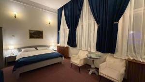 バイレ・ヘルクラネにあるVila Băncii Naționaleのギャラリーの写真 +31枚の写真