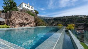 Bazén v ubytování Orion Calheta Hills by LovelyStay nebo v jeho okolí