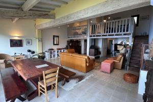 Χώρος καθιστικού στο House with spectacular view of Monaco & the Mediterranean BENAKEY