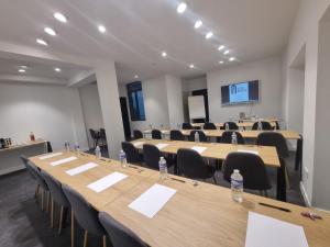 Khu vực hỗ trợ khách đi công tác/phòng hội thảo tại Brueghel